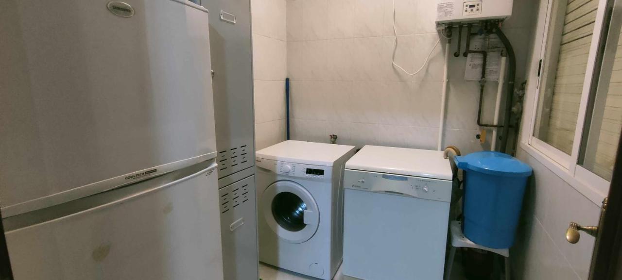 Apartamento De 4 Habitaciones En El Centro De Monforte Monforte De Lemos Eksteriør bilde